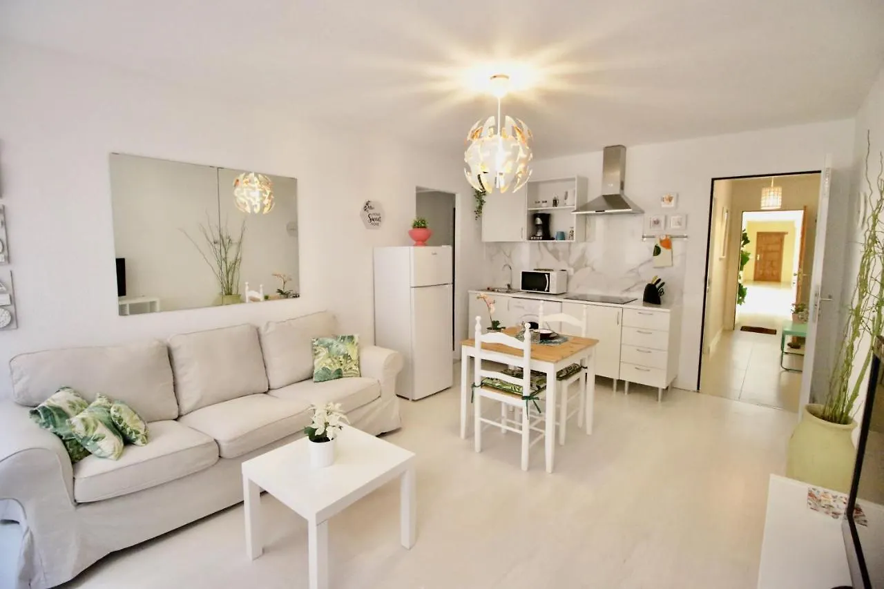 Sweet Home Apartaments El Médano 0*,